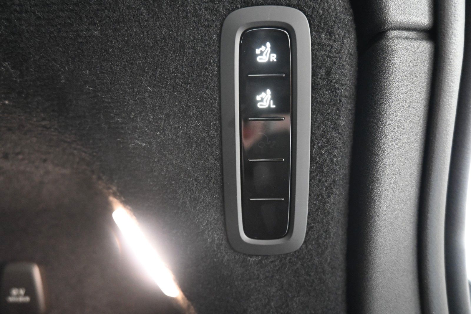 Fahrzeugabbildung Volvo EX90 Twin Motor Performance AWD Ultra 7-Sitze