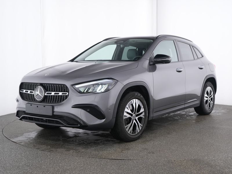 MERCEDES-BENZ GLA 250e PROGRESSIVE+NIGHT+AHK+PANO+DISTR+BURMES
