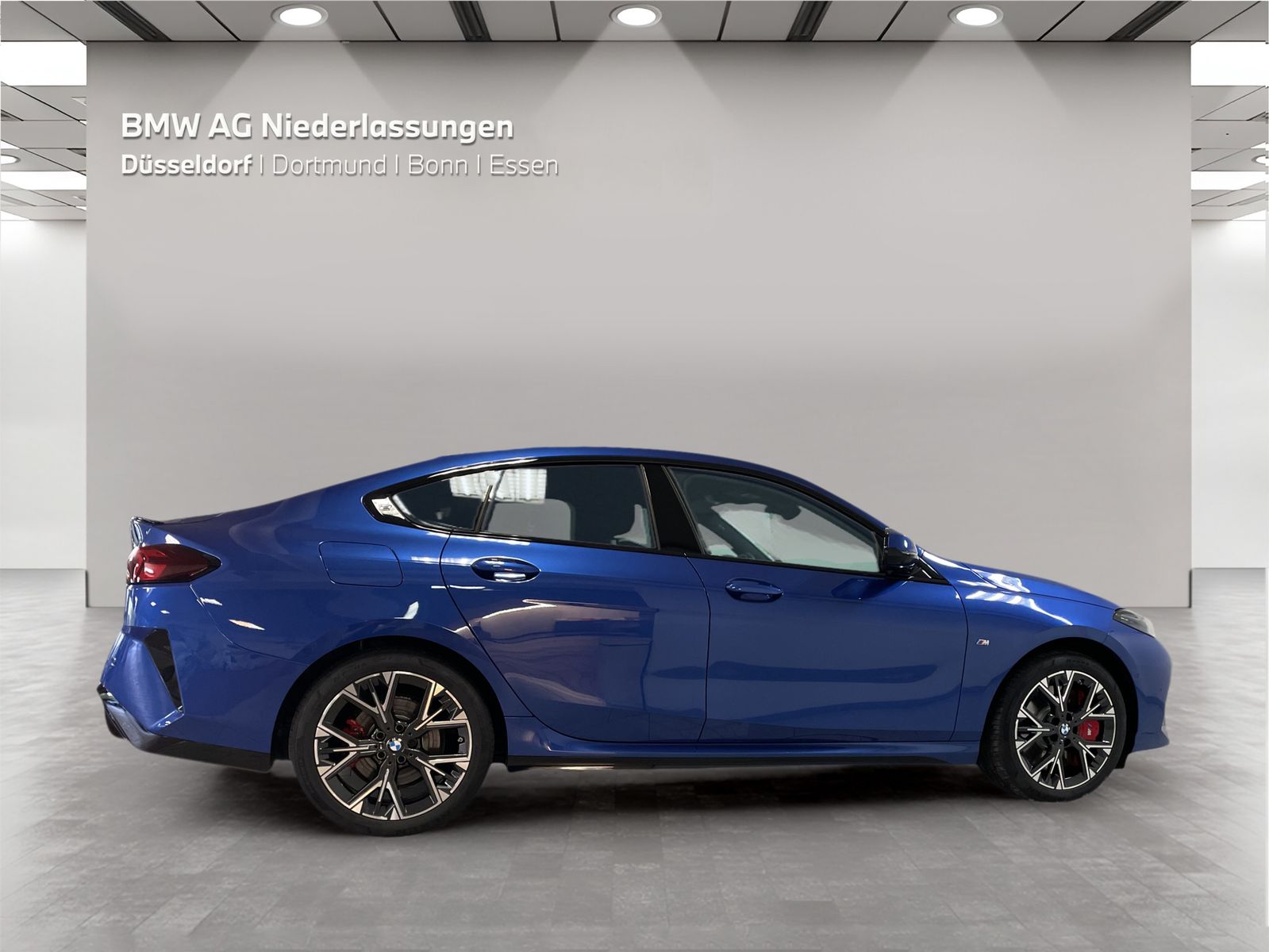 BMW 220 - Bild 7