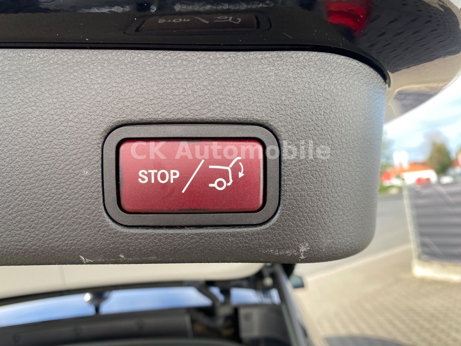 Fahrzeugabbildung Mercedes-Benz GLE 350 d 4Matic AMG Line/Navi/Air Matic/ILS/LED