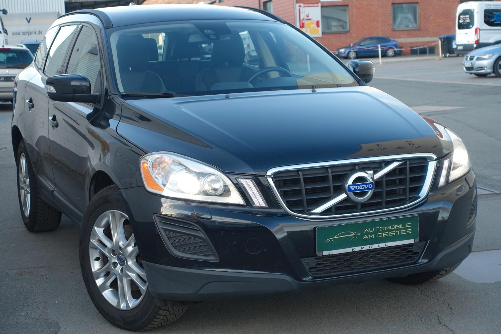 Volvo XC 60 Kinetic Drive*XENON*LED*NAVI*SHZ*PDC*TEMPO