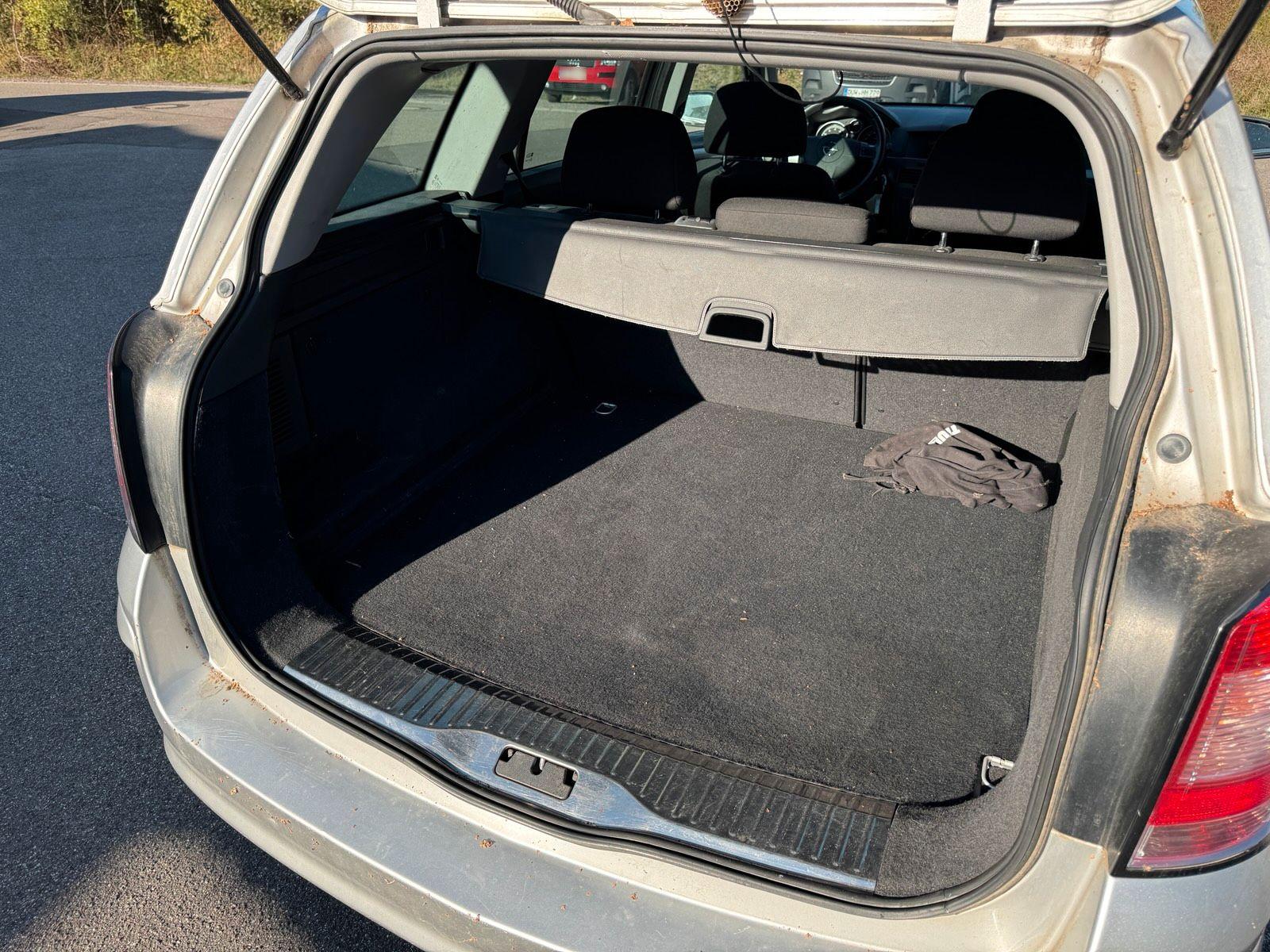 Opel Astra 2007 — photo 14
