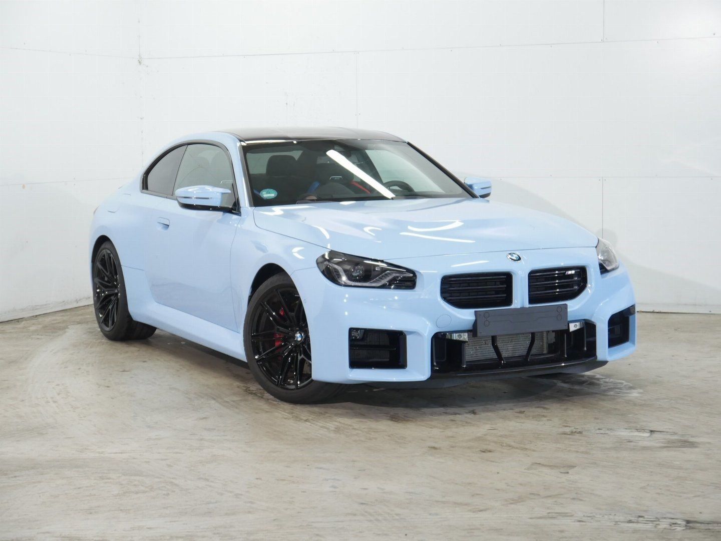 Fahrzeugabbildung BMW M2 Coupé M Carbondach M Sportsitze Harman Kardon