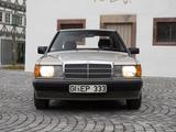 Mercedes-Benz 190E 2.3 Klima klare Historie Scheckheftgepflegt - Mercedes-Benz 190 Gebrauchtwagen in Stuttgart