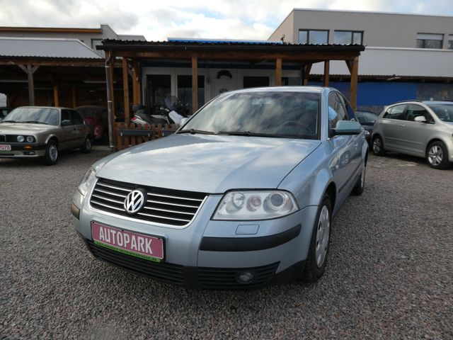 Volkswagen Passat 2.0#KLIMA#SHZ#1.HAND#HU 12/26#Nr.100