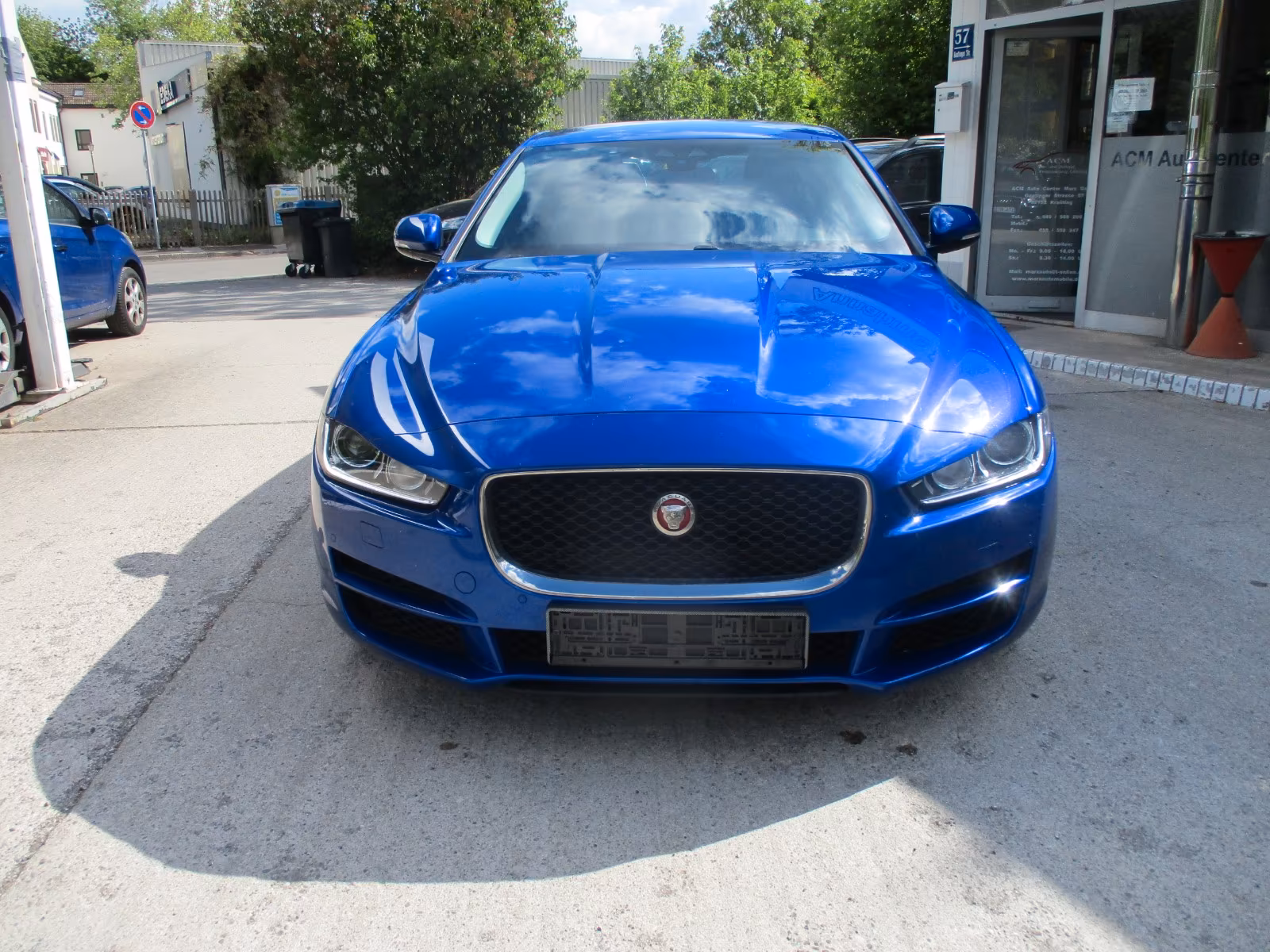 Jaguar XE Pure KAMERA/18"
