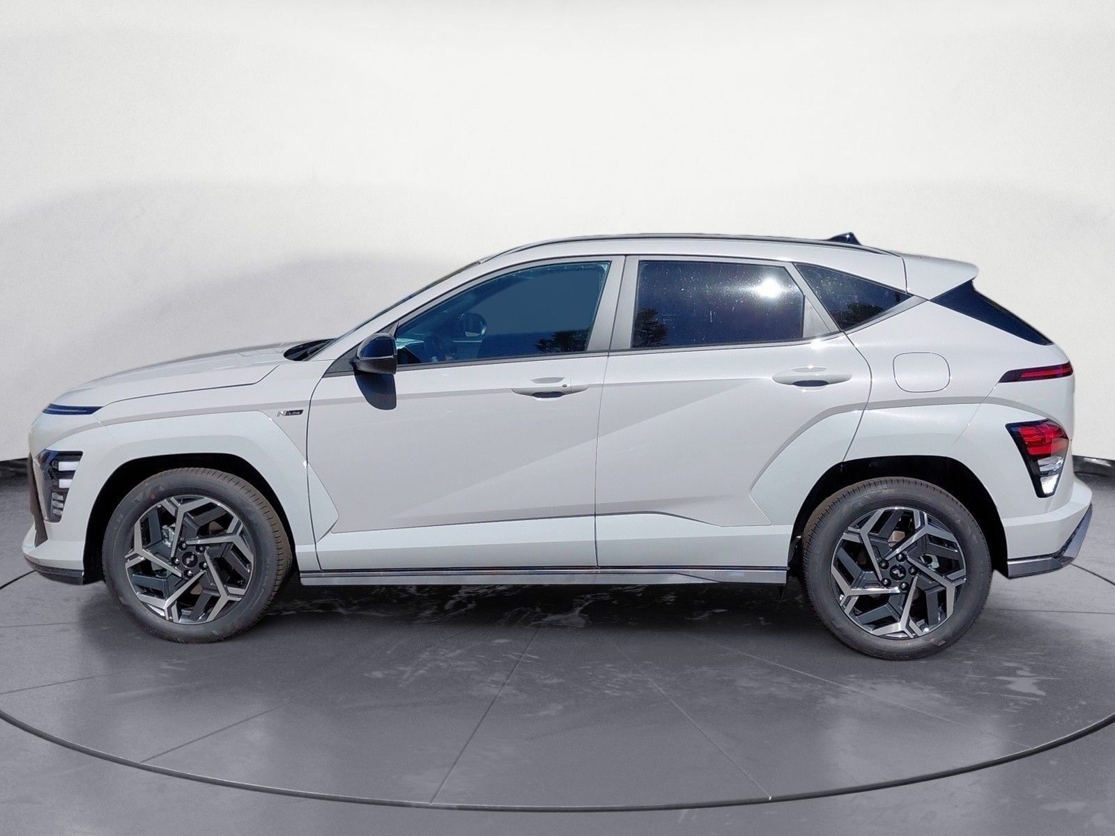 Hyundai Kona 1.6 T-GDI N Line DCT 180PS HYUNDAI OFFENBUR imagem 3