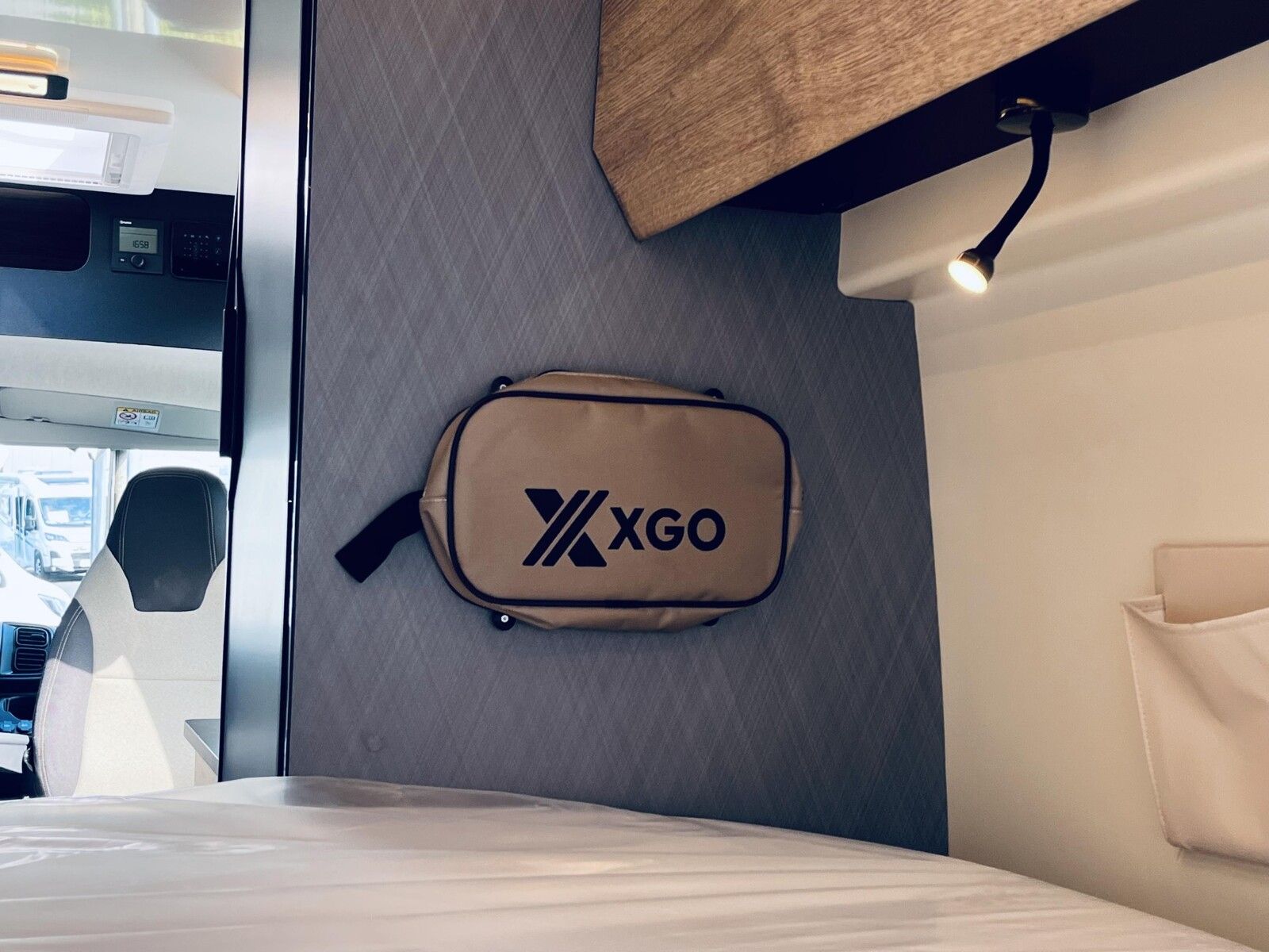 Fahrzeugabbildung XGO X-VAN 4 AUTOMATIK