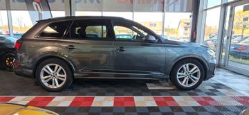 Audi Q7 - 4