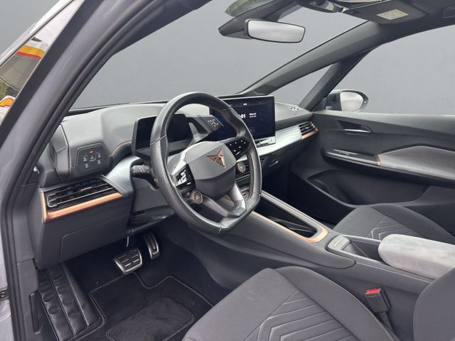Born *170 kW+77KW+Navi+Digitales Cockpit+LED+ACC