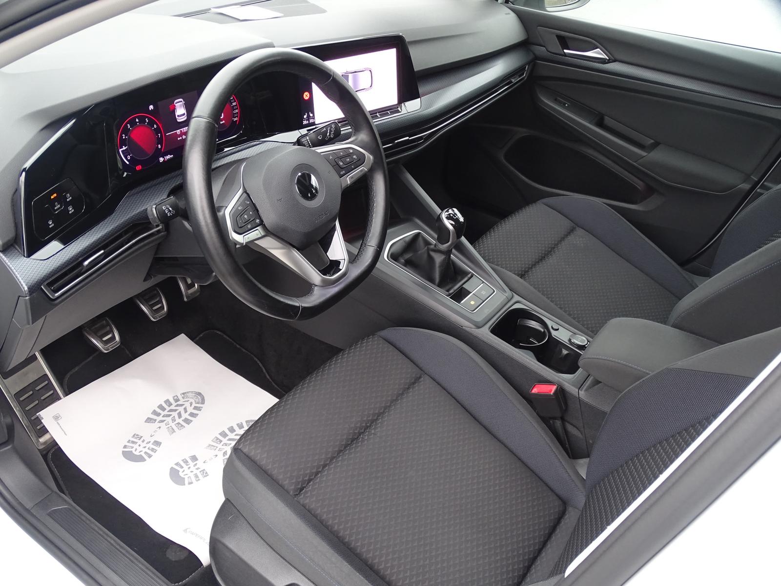 Volkswagen Golf 1.0 UNITED*NAVI*LED*DAB*SHZG*CARPLAY*PDC*, миниатюра 9