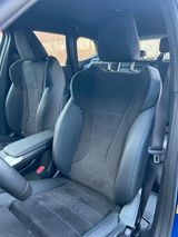 BMW xDrive30 - M Sportpaket - gepflegt- UPE: 61.840€ - BMW iX1 von privat