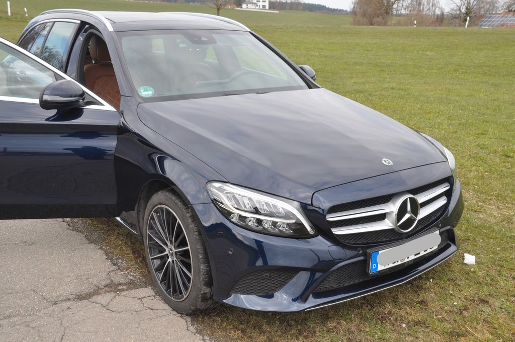 Image of Mercedes-Benz C 300