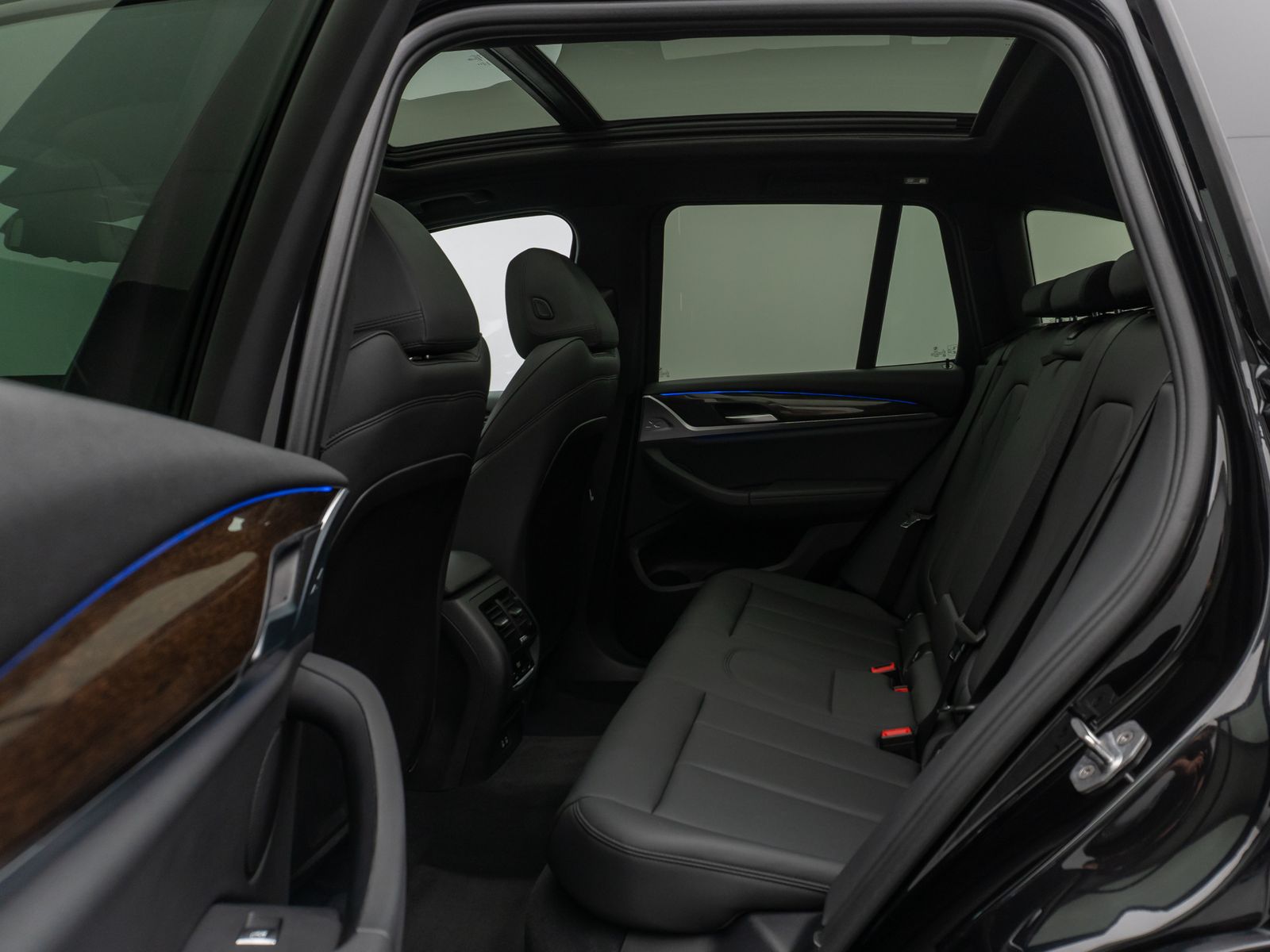 Fahrzeugabbildung BMW X3 xD30i xLine Panoram Kamera HiFi Komfort Sport