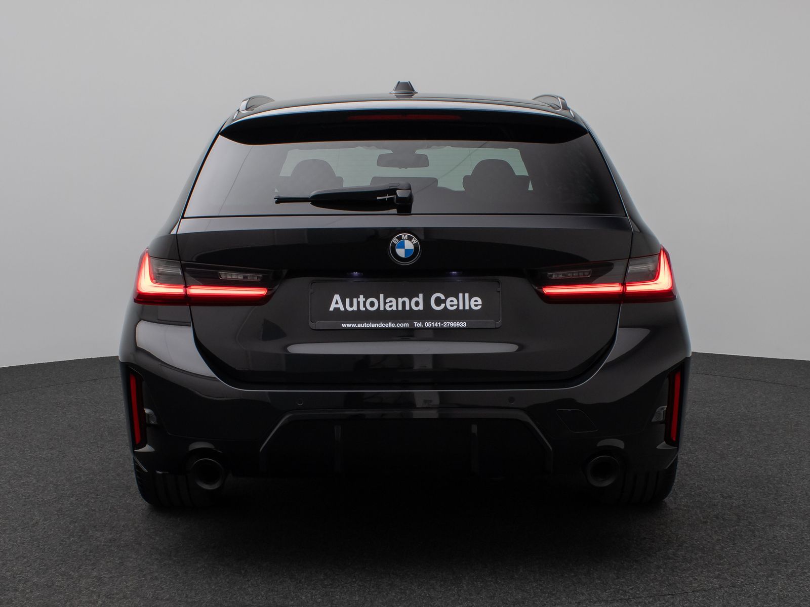 Fahrzeugabbildung BMW 330i M Sport HUD DAB H/K PDC Komfort Alarm 19"