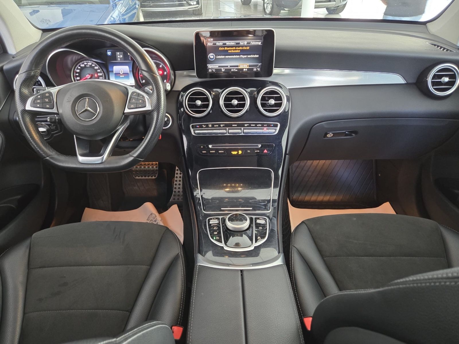 Fahrzeugabbildung Mercedes-Benz GLC 220 d 4Matic * AMG ALU* KAMERA *