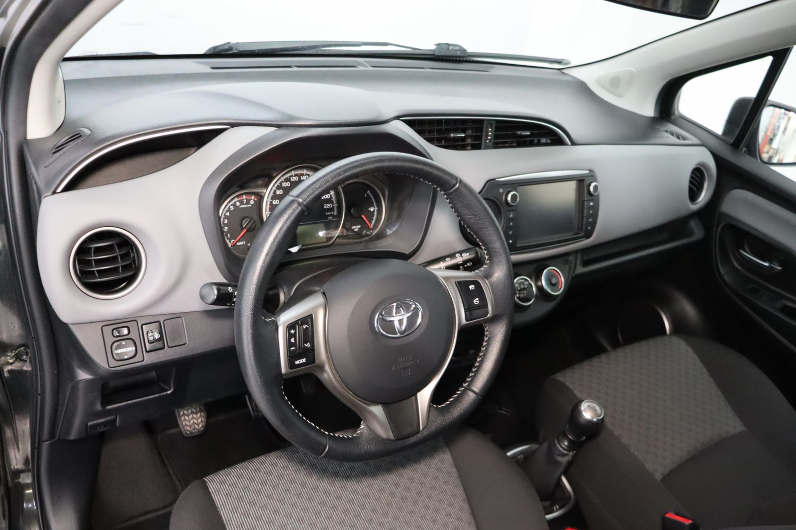 Fahrzeugabbildung Toyota Yaris * RFK * Sitzhzg. * Bluetooth Comfort