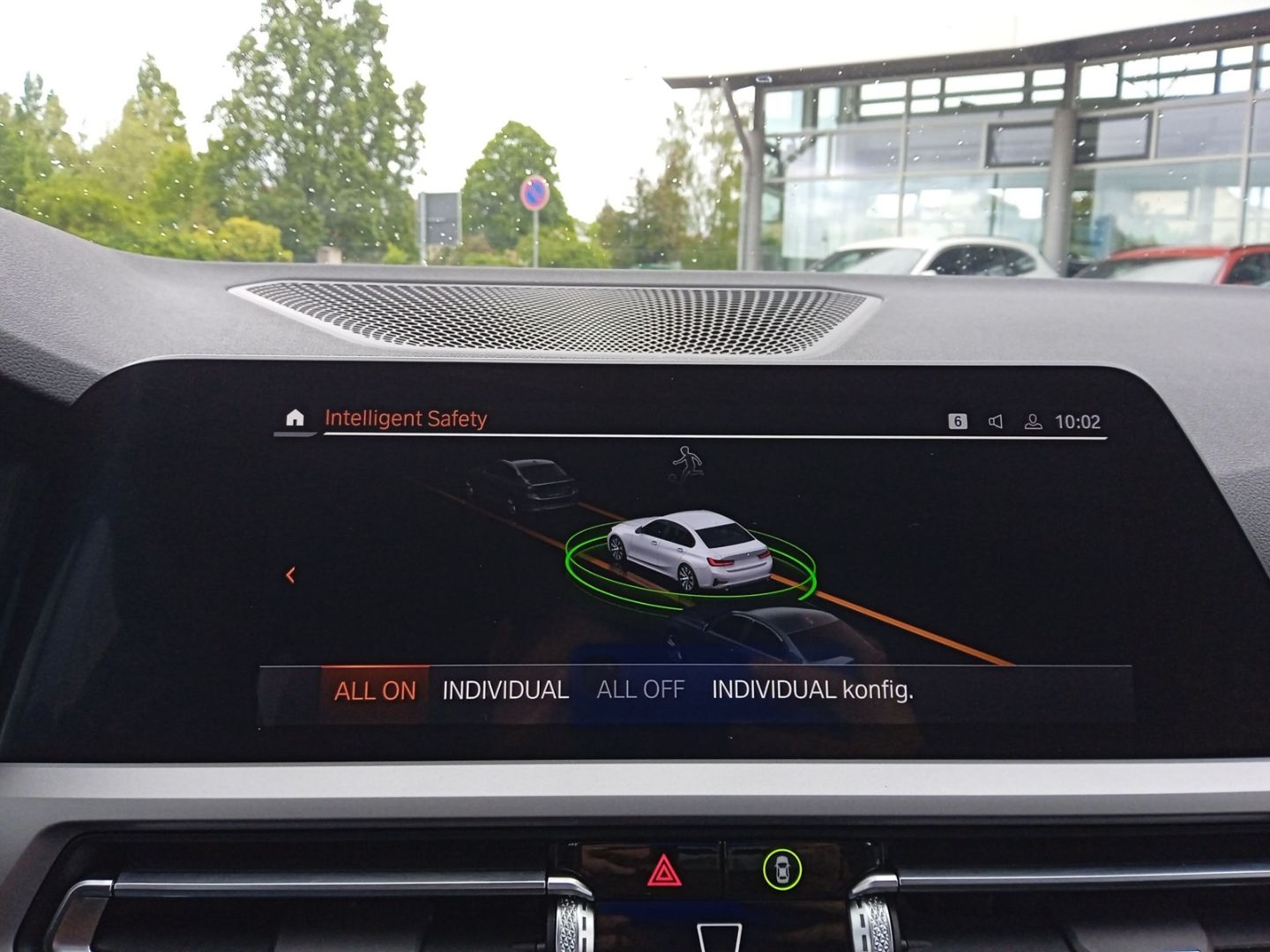 BMW 318 i Lim.Aut.+SPORTSITZE+DAB+LED+KEYLESS GO+ foto 18