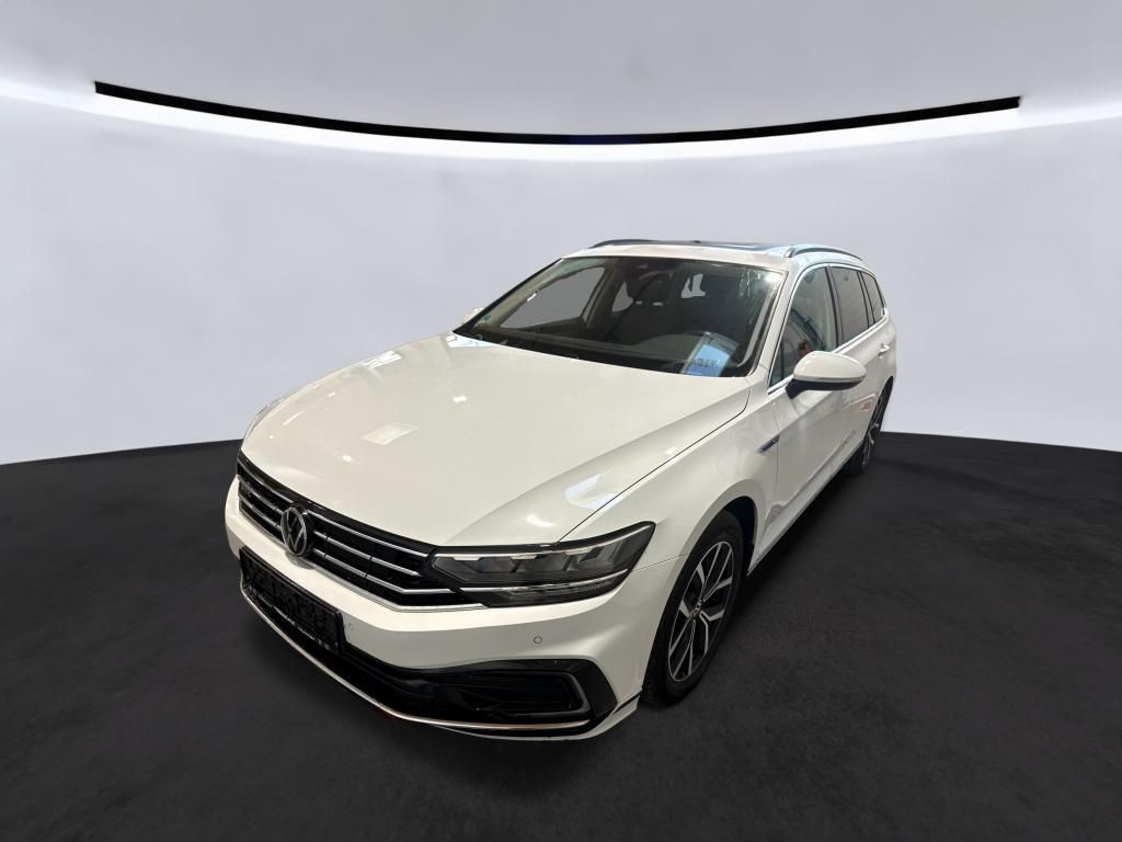 Volkswagen Passat Variant GTE 1.4 TSI/TRAVEL/AHK/PANO/CAM