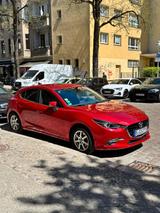 Mazda 3 2.0 SKYACTIV-G 120 Sports-Line  8-fach bereift