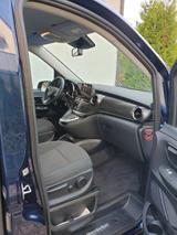 Mercedes-Benz V 250 d Aut. EDIT.Kompakt,Standh,AHK,RFK,top Zus - gebrauchte Mercedes-Benz V 250 aus dem Jahr 2020