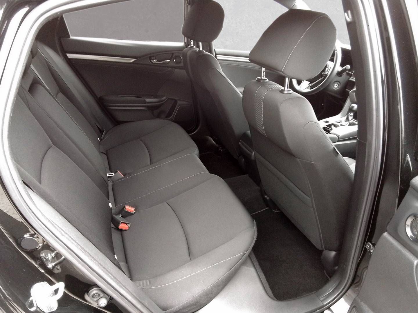 Fahrzeugabbildung Honda Civic 1.0 Turbo Elegance