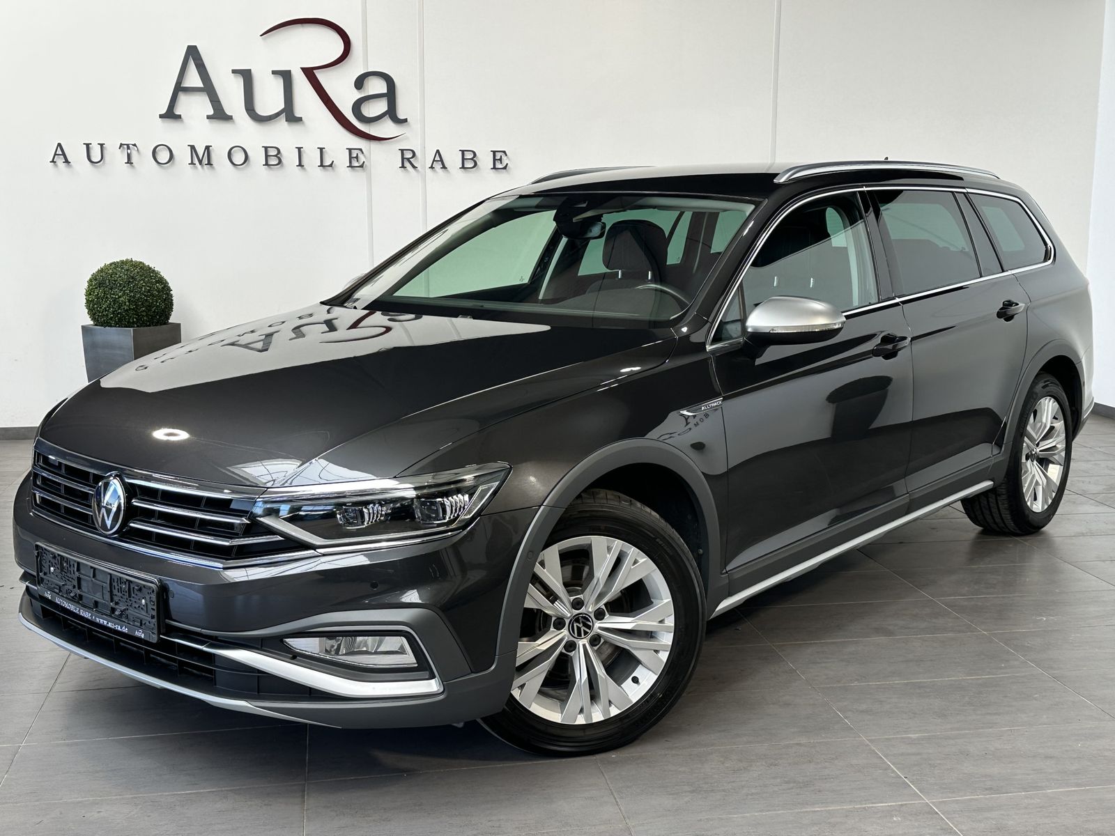 Fahrzeugabbildung Volkswagen Passat Alltrack 4Mo NAV+LED+AHK+CARPLAY+KAM+PLA