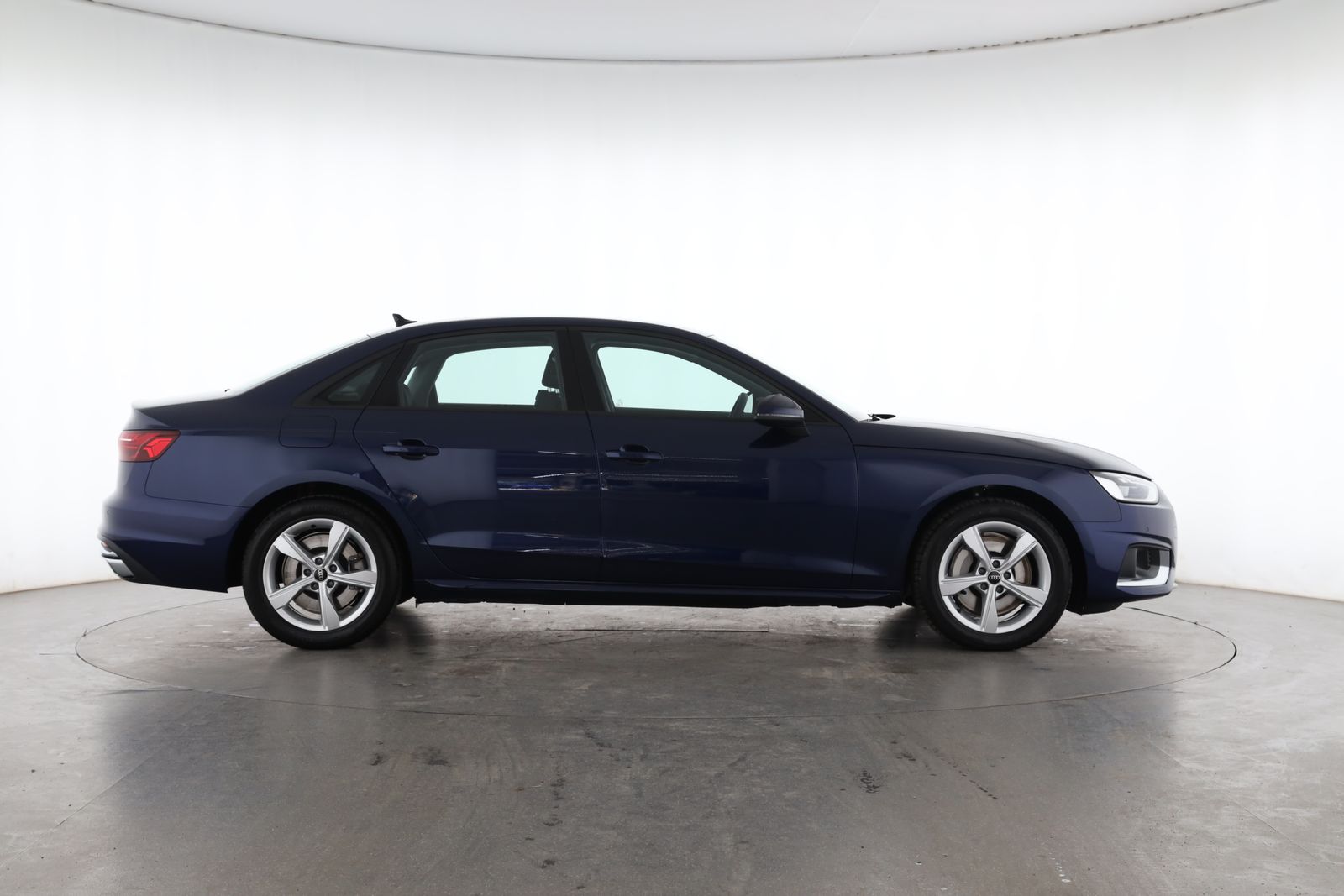 Audi A4 - Bild 7