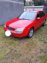 Ford Mondeo 2.0 Ghia Ghia - Ford Mondeo aus 2002: Ghia