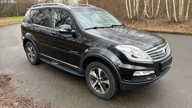 Ssangyong Rexton W 2.2 e-XDi 220 4WD +nur an Händler/Expor