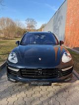 Porsche Cayenne GTS*SOFT*LUFT*APP*18WEGE*PANO-BOSE-AHK - Porsche: Gt1