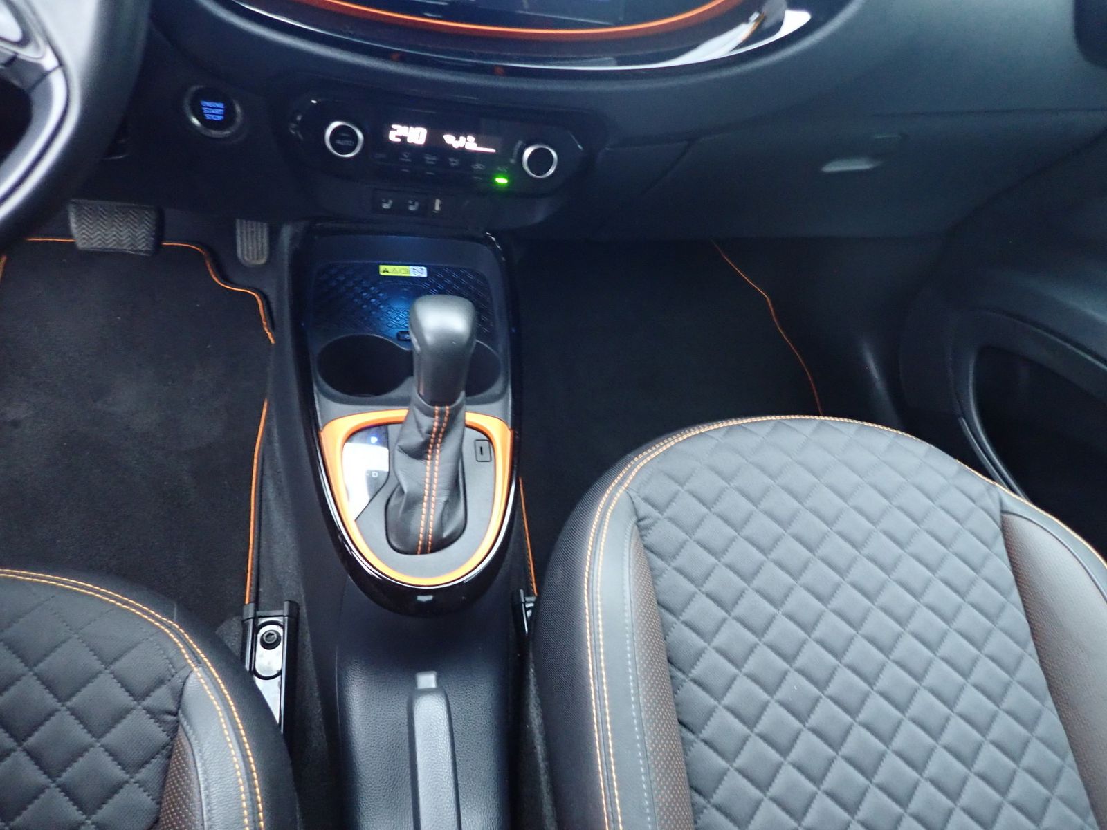 Fahrzeugabbildung Toyota Aygo X Limited 1.0 5tg. AT