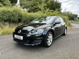Volkswagen Golf 2.0 TDI BMT Comfortl. Rückfahrkamera Navi - Volkswagen Golf: R TDI