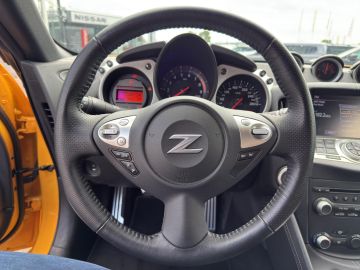 Nissan 370Z Pack Coupe °Navi°BOSE°Bi-Xenon°RFK°AAC°