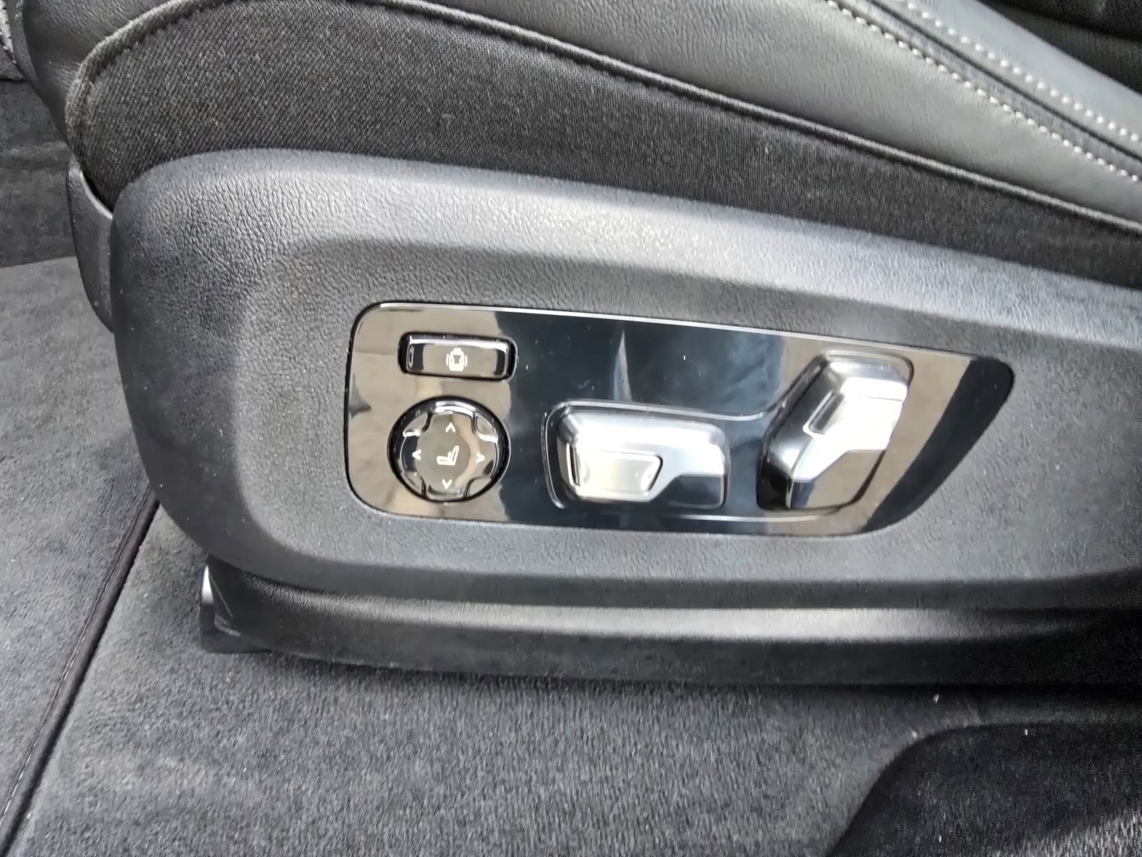 BMW X6 - Bild 9