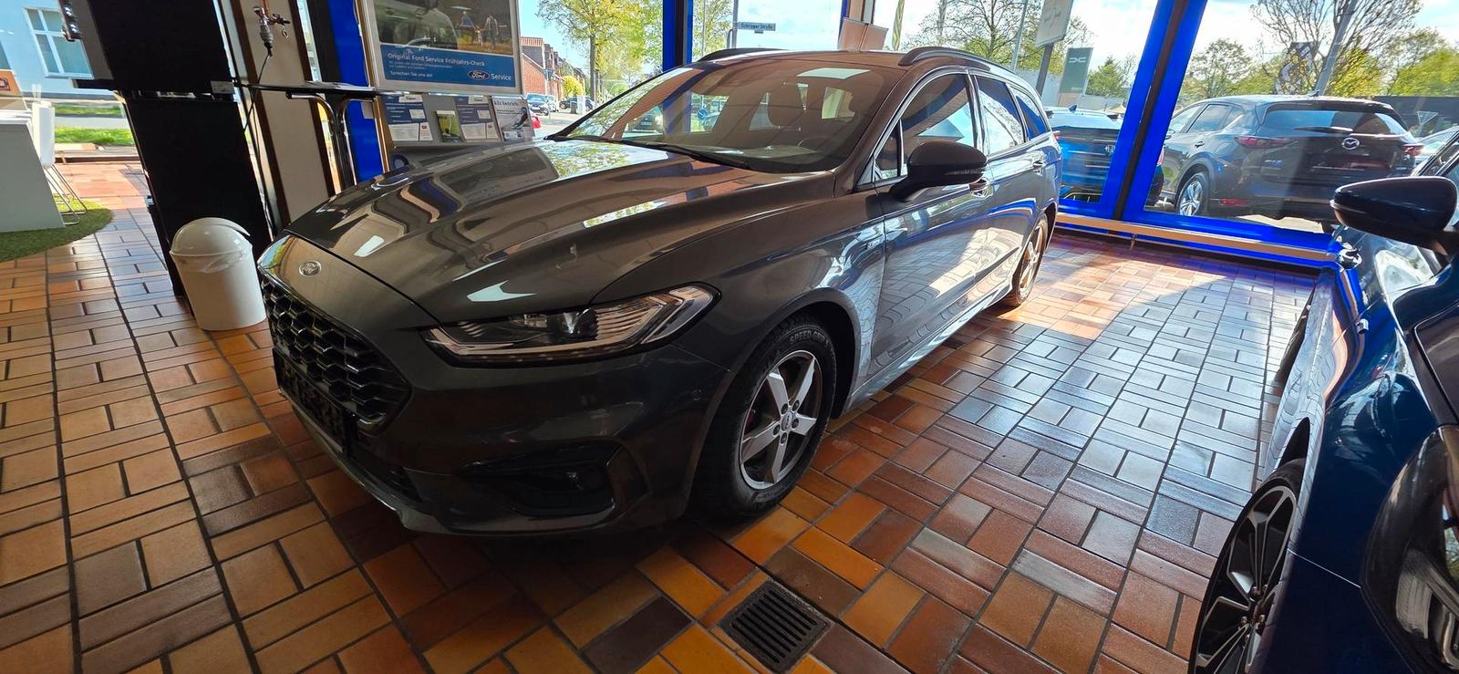 Ford Mondeo 2.0 EcoBlue Aut. ST-Line AHK Navi LED ACC