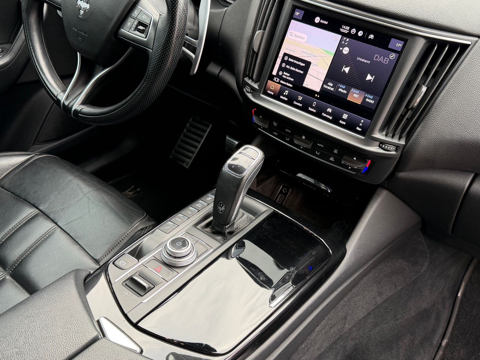 Fahrzeugabbildung Maserati Levante Diesel/GRANSPORT/LED/360°/MEMORY