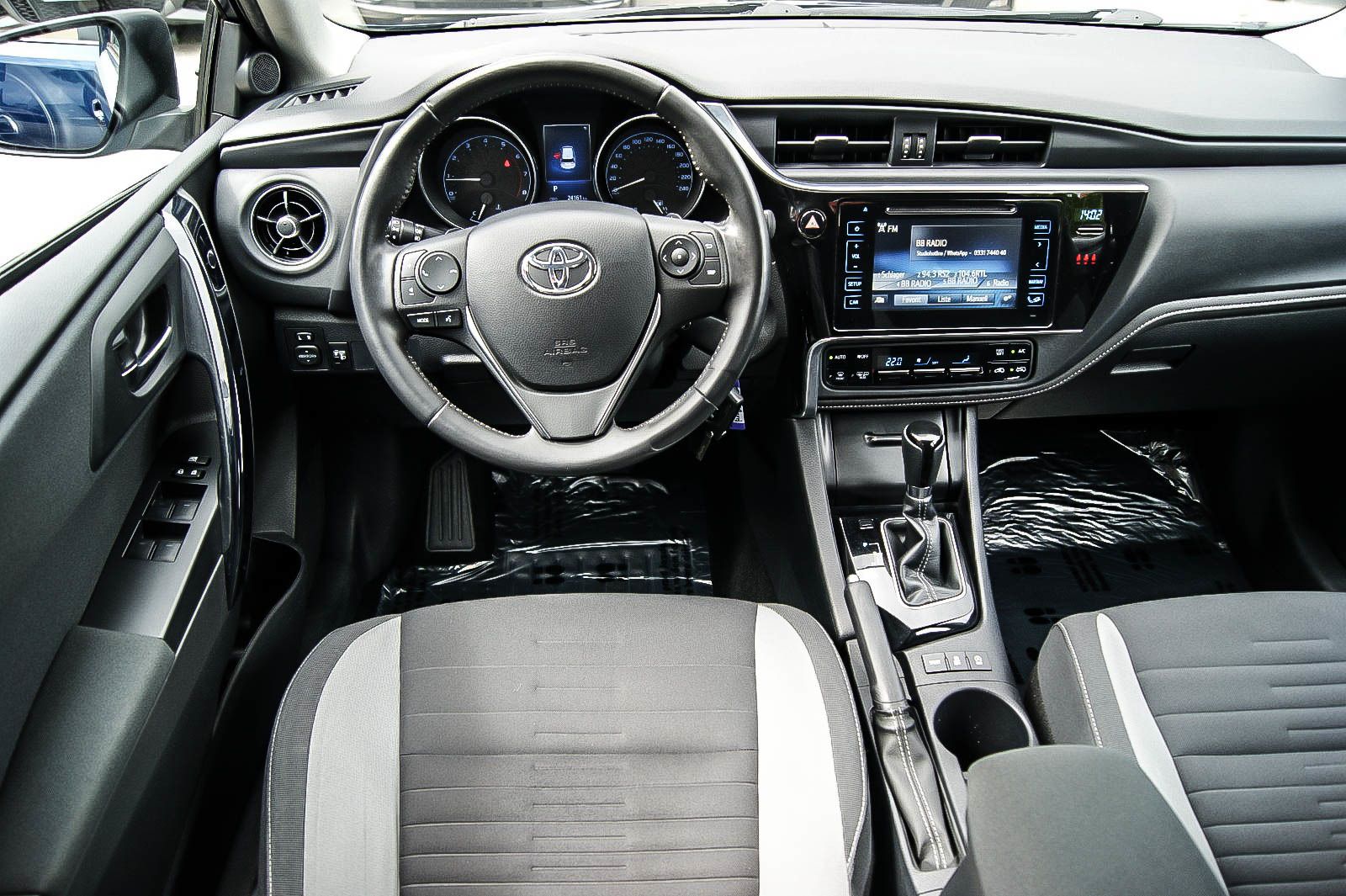 Fahrzeugabbildung Toyota Auris 1.2T Multidrive ECVT KAMERA KLIMA 24.500km
