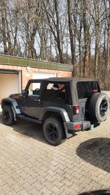 Jeep Wrangler 2.8l CRD Sahara Automatik - Jeep Wrangler von privat