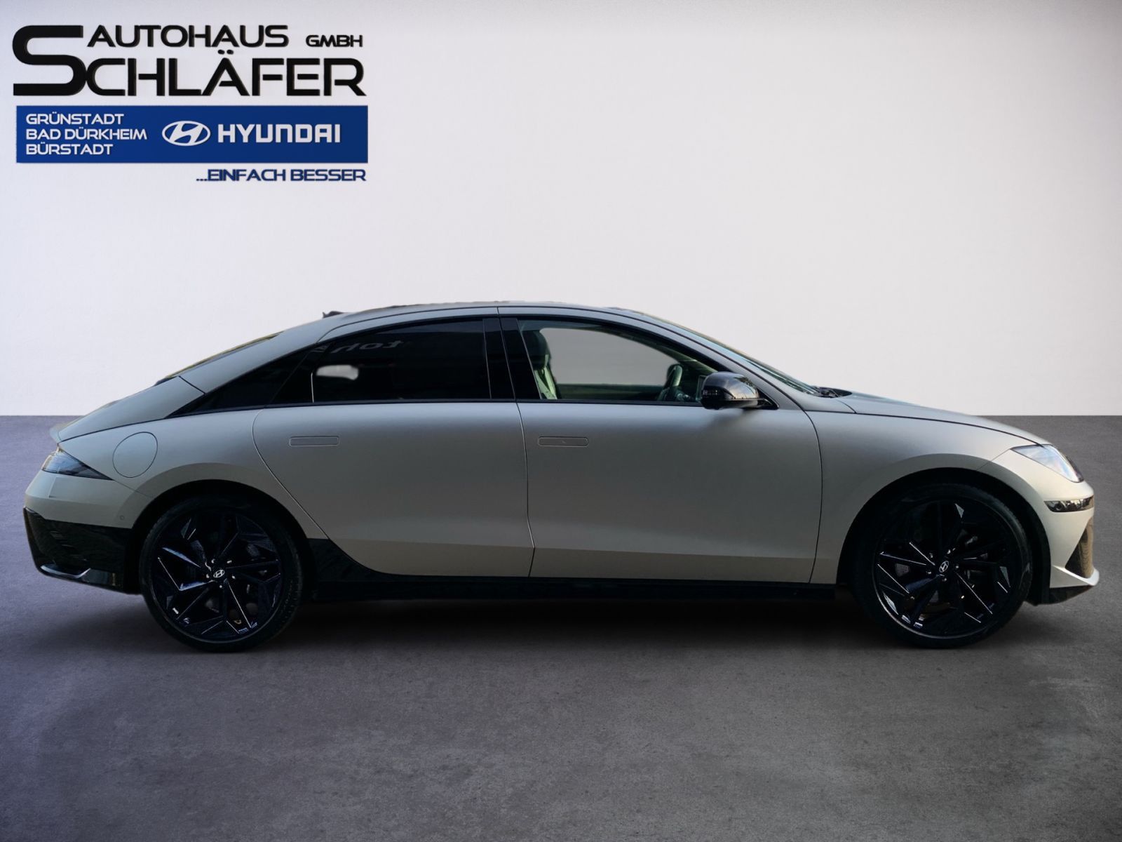 Fahrzeugabbildung Hyundai IONIQ 6 First Edition/First Ed-Paket Elektro 4WD