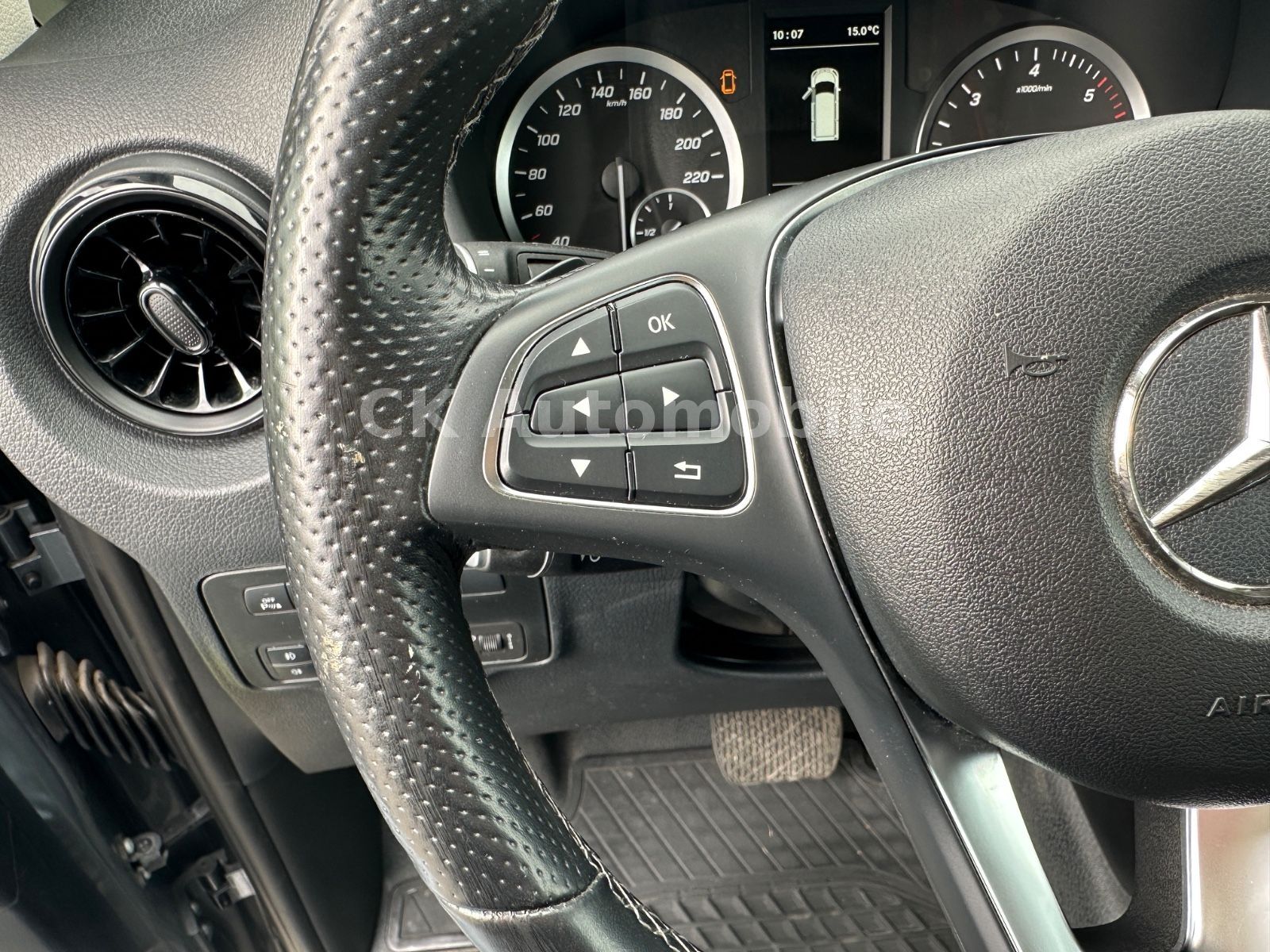 Fahrzeugabbildung Mercedes-Benz Vito Kasten 116 PRO Autom./Navi/Klima/Kamera/AHK