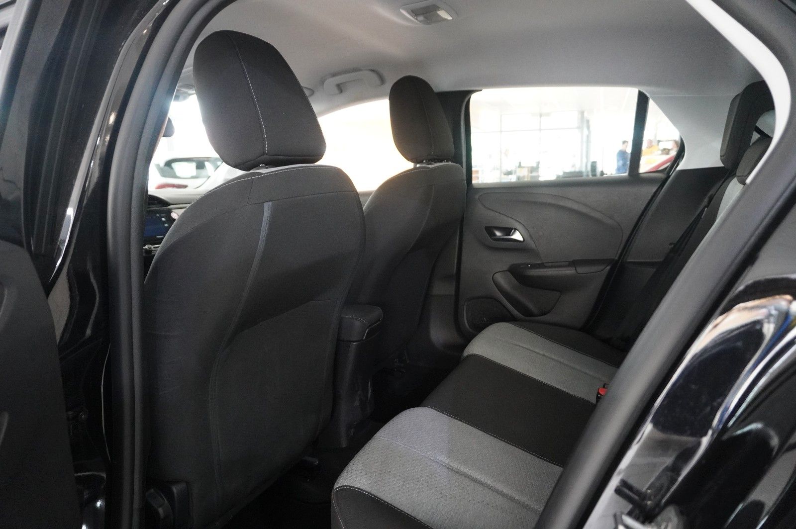 Fahrzeugabbildung Opel Corsa F 1.2 FACELIFT NAVI/LED/KAMERA/VIRT./DAB+