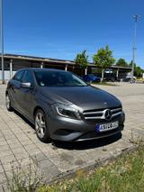 Mercedes-Benz A 200 CDI  - Mercedes-Benz A 200 aus 2013 mit Diesel-Antrieb: Limousine