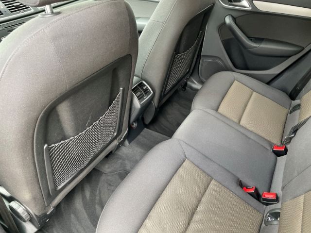 Fahrzeugabbildung Audi Q3 2.0 TDI AHK, Navi, Xenon, Tempomat, Sitzheizu