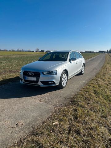 Audi A4 Avant Attraction 2.0TDI