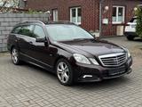 Mercedes-Benz E 350 CDI BlueEfficiency 4Ma Rückfa. Memory STH - Mercedes-Benz E-Klasse: Allradantrieb