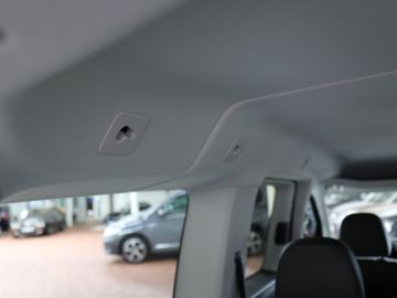 Volkswagen Caddy Maxi 2.0TDI DSG STYLE LED NAVI STANDHZ AHK