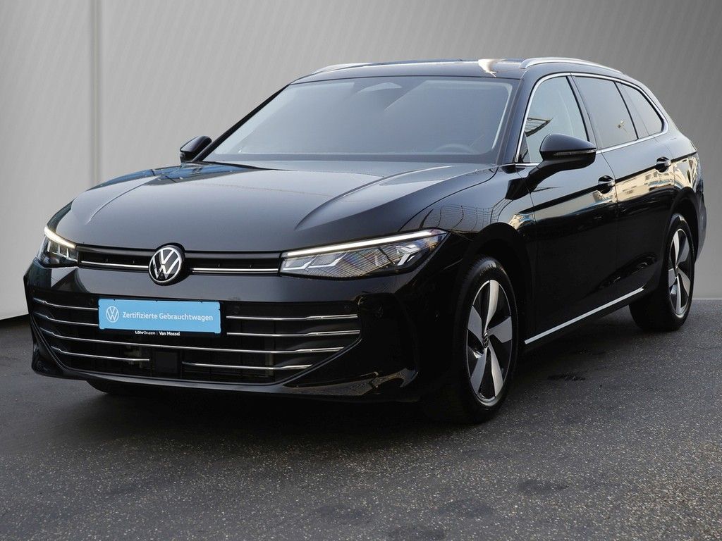 Volkswagen Passat Variant 1.5eTSI DSG Business AHK Navi RFK foto 3