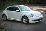 Volkswagen Beetle 1.6 TDI Design Design - Volkswagen Beetle aus 2012 mit Diesel-Antrieb