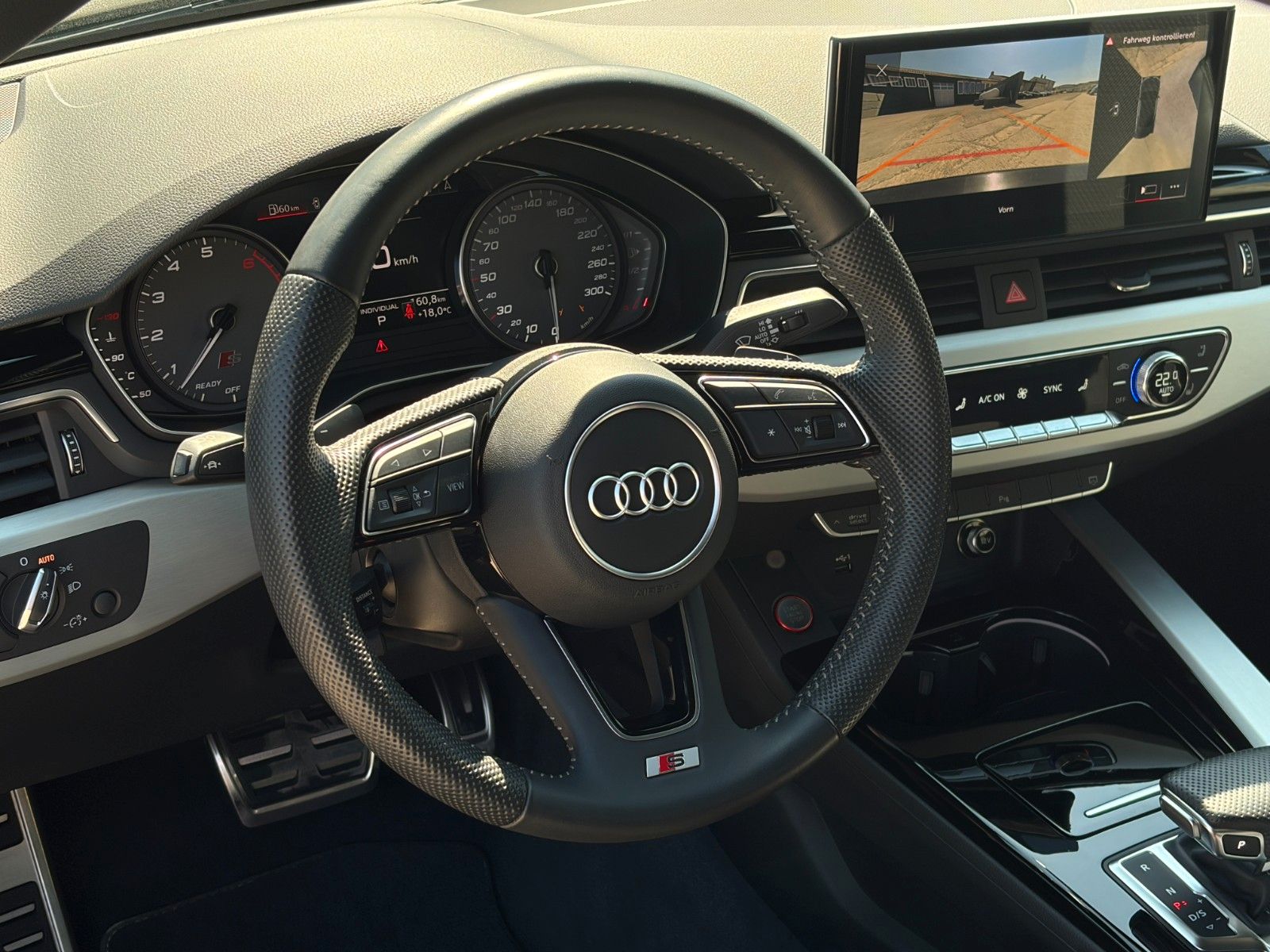 Fahrzeugabbildung Audi S5 Cabrio S Line quattro 360° Matrix Memory ACC